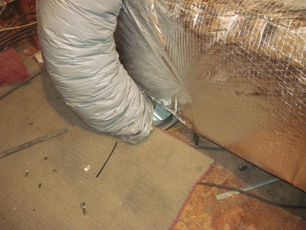 Kinked flex duct at register boot